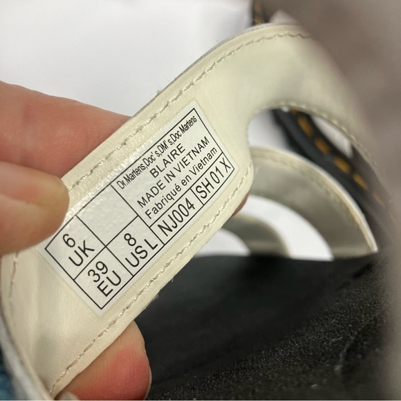 Dr. Martens Claire Athena white Strappy platform sandals size 8 - Picture 6 of 9